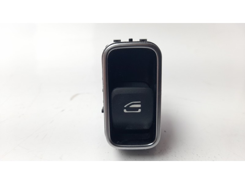 Recambio de mando elevalunas delantero derecho para mercedes-benz cla-klasse (bm 118) 1.3 cat referencia OEM IAM A1679050201  