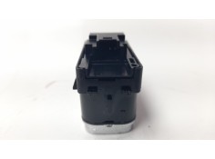 Recambio de mando elevalunas trasero derecho para mercedes-benz cla-klasse (bm 118) 1.3 cat referencia OEM IAM A1679050201   2