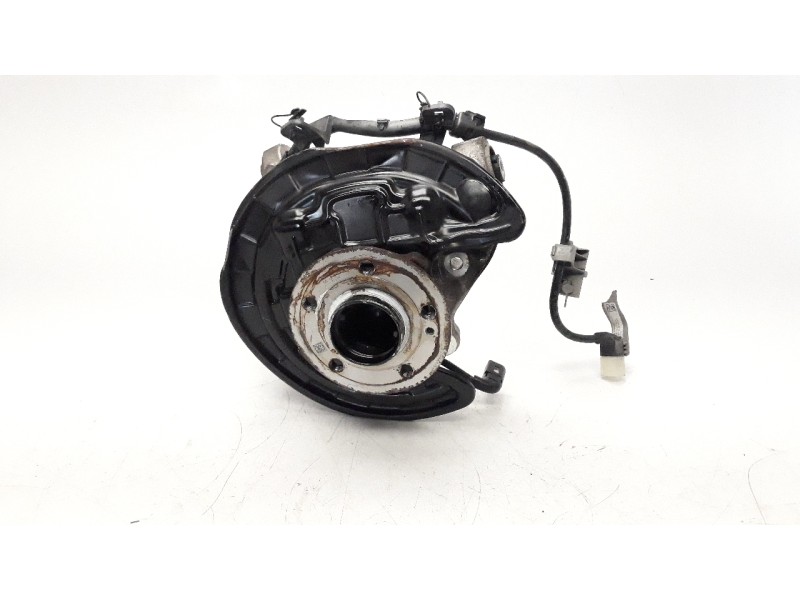 Recambio de mangueta trasera derecha para mercedes-benz cla-klasse (bm 118) 1.3 cat referencia OEM IAM A2473571600  