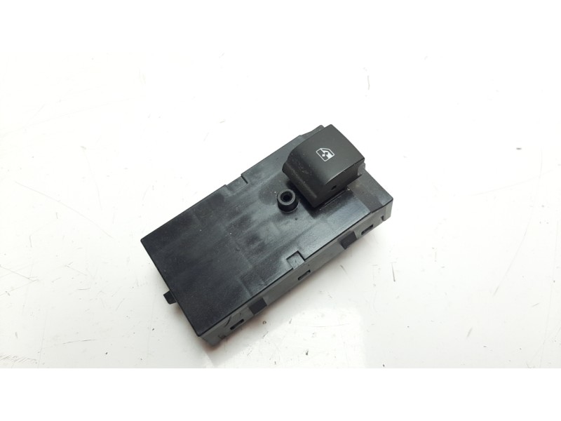 Recambio de mando elevalunas delantero derecho para opel astra k lim. 5türig 1.4 16v sidi turbo referencia OEM IAM 13408448  