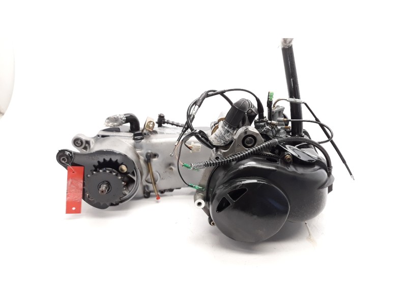 Recambio de motor completo para aeon at70 revo 50 referencia OEM IAM G/AT73  