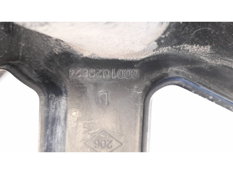 Recambio de molduras traseras para renault megane iii berlina 5 p limited referencia OEM IAM 0001029624  