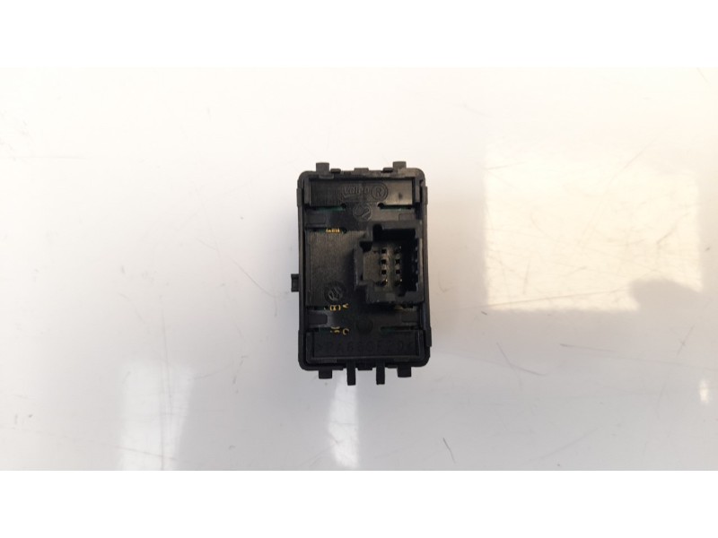 Recambio de interruptor para renault megane iii berlina 5 p limited referencia OEM IAM 251456675R  