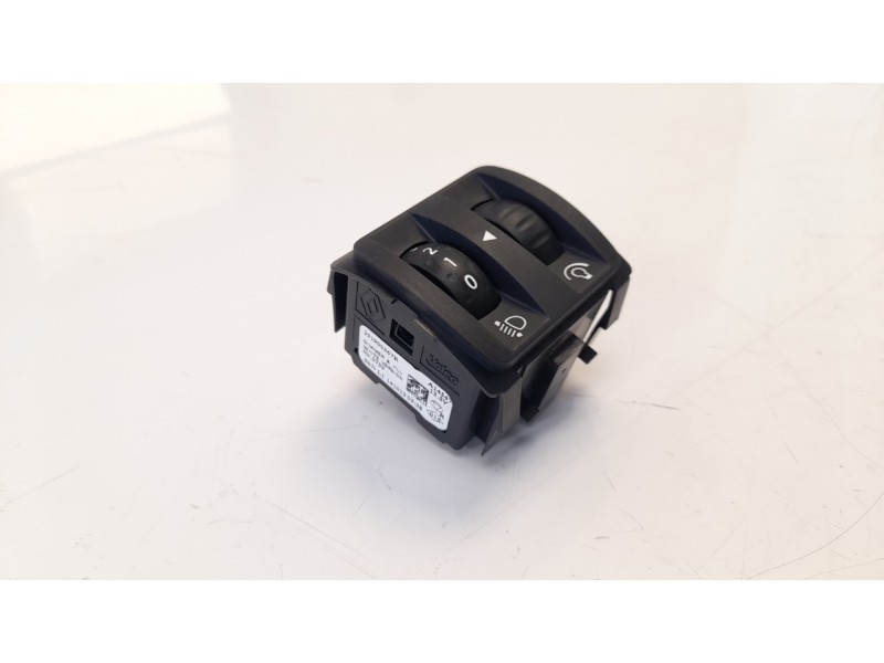 Recambio de interruptor para renault megane iii berlina 5 p limited referencia OEM IAM 251900567R  