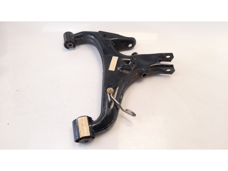 Recambio de brazo suspension inferior trasero izquierdo para land rover discovery 2.7 td v6 cat referencia OEM IAM LR051594  