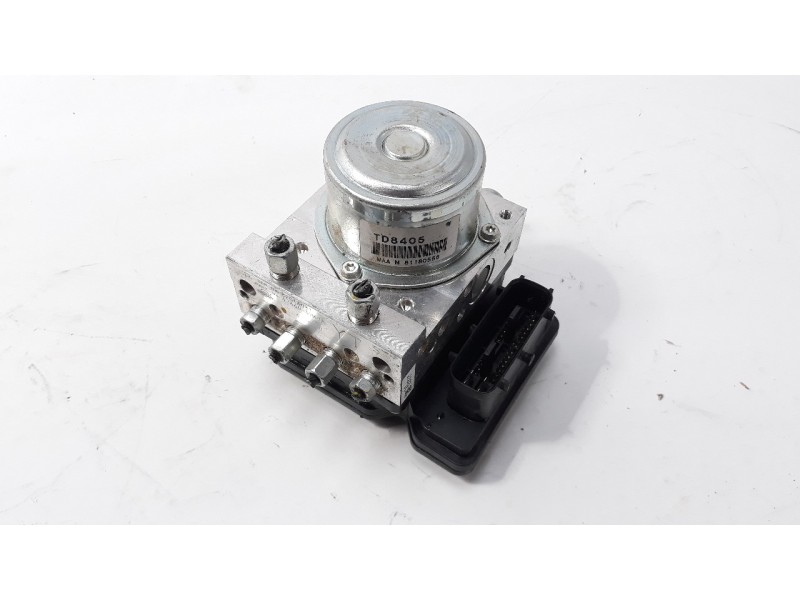 Recambio de abs para infiniti q50 3.5 v6 cat (híbrido) referencia OEM IAM 476604HK0A 8201K031 99918190