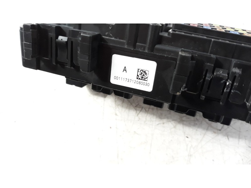 Recambio de caja reles / fusibles para infiniti q50 3.5 v6 cat (híbrido) referencia OEM IAM 0011173712080030  