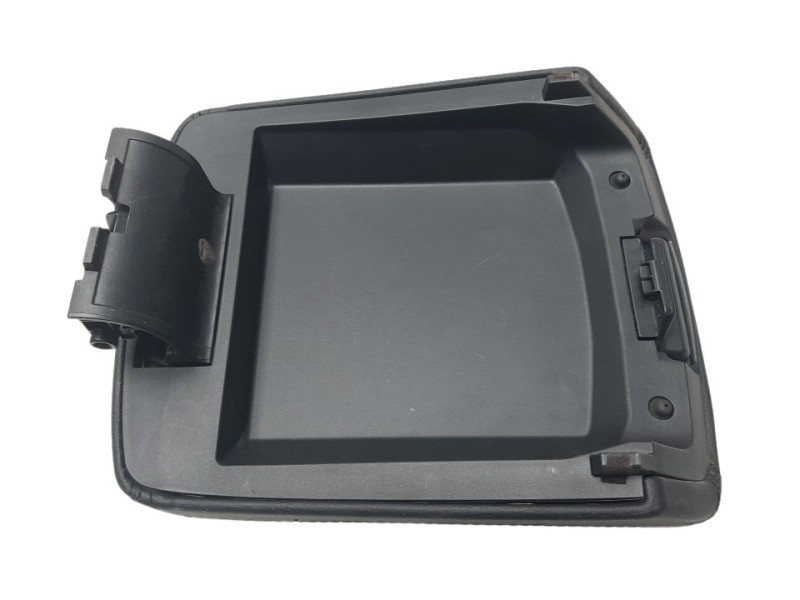 Recambio de apoyabrazos central para mazda 3 lim. () 2.2 turbodiesel cat referencia OEM IAM BHN264420E02  