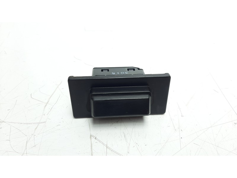 Recambio de maneta exterior porton para mazda 3 lim. () 2.2 turbodiesel cat referencia OEM IAM BHN1568D0B  