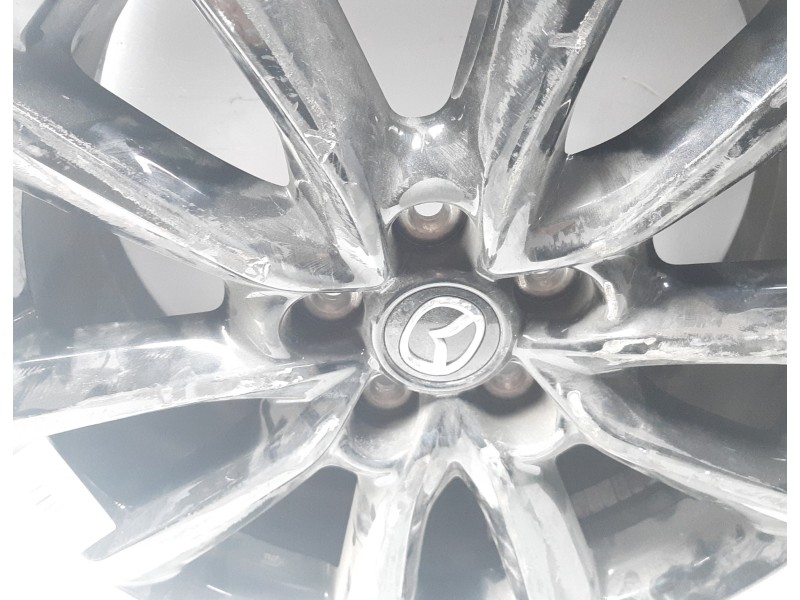 Recambio de llanta para mazda 3 berlina (bp) referencia OEM IAM 9965657080 18PULGADAS 