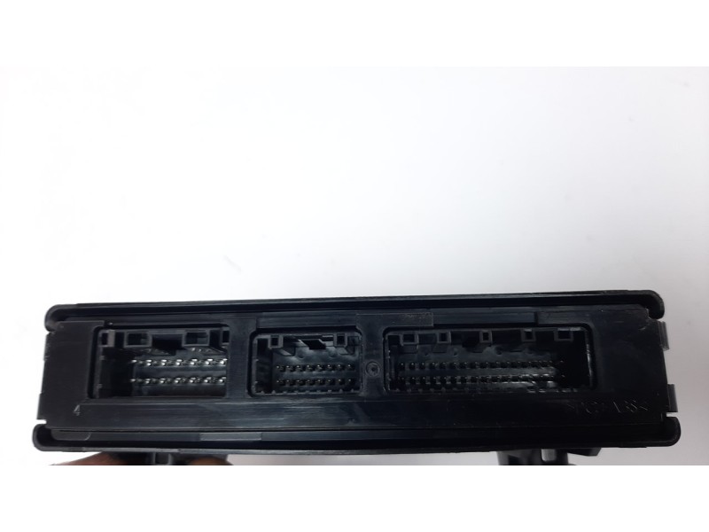 Recambio de modulo confort para mazda 3 berlina (bp) referencia OEM IAM BCKA675M0F GGMZ0001J04 