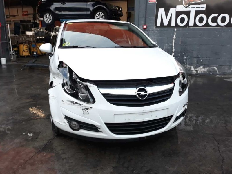 opel corsa d del año 2010