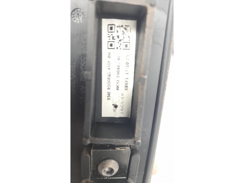 Recambio de barras techo para jaguar e-pace 2.0 diesel cat referencia OEM IAM J9CM550A63BC J9C2541 