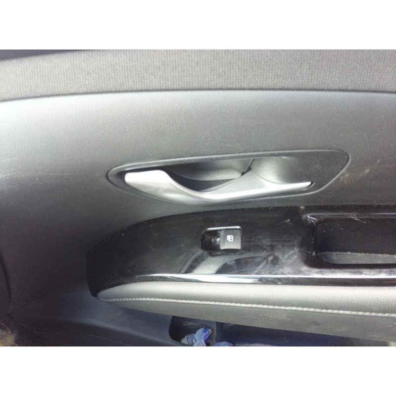 Recambio de mando elevalunas delantero derecho para hyundai tucson (nx) style plug-in hybrid 4wd referencia OEM IAM   