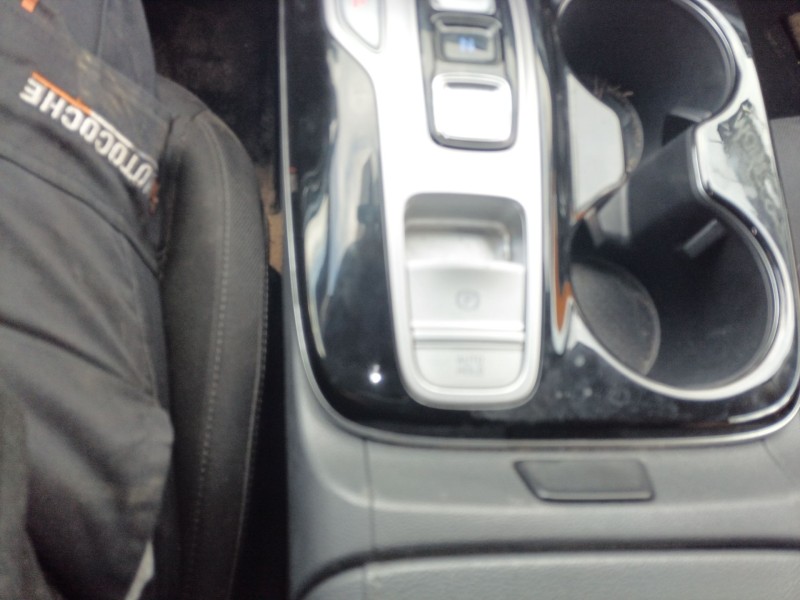 Recambio de palanca freno para hyundai tucson (nx) style plug-in hybrid 4wd referencia OEM IAM   