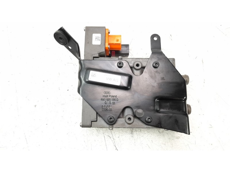 Recambio de valvula intercambio de calefaccion para audi q7 4mg referencia OEM IAM 12E963231G  