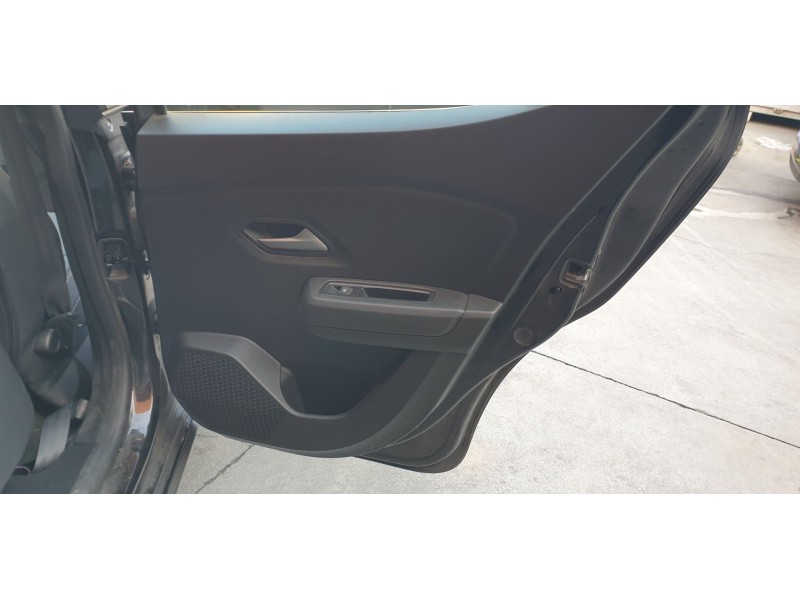 Recambio de elevalunas trasero derecho para dacia sandero iii stepway extreme referencia OEM IAM 827201979R  