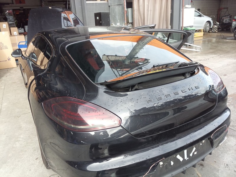Recambio de porton trasero para porsche panamera diesel referencia OEM IAM   