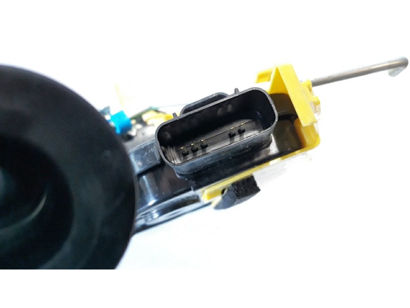 Recambio de cerradura puerta delantera derecha para kia niro business referencia OEM IAM 81320G5010IDQ  