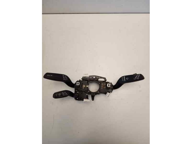 Recambio de mando multifuncion para audi a3 sportback (8va) attraction referencia OEM IAM 8V0953521BP  