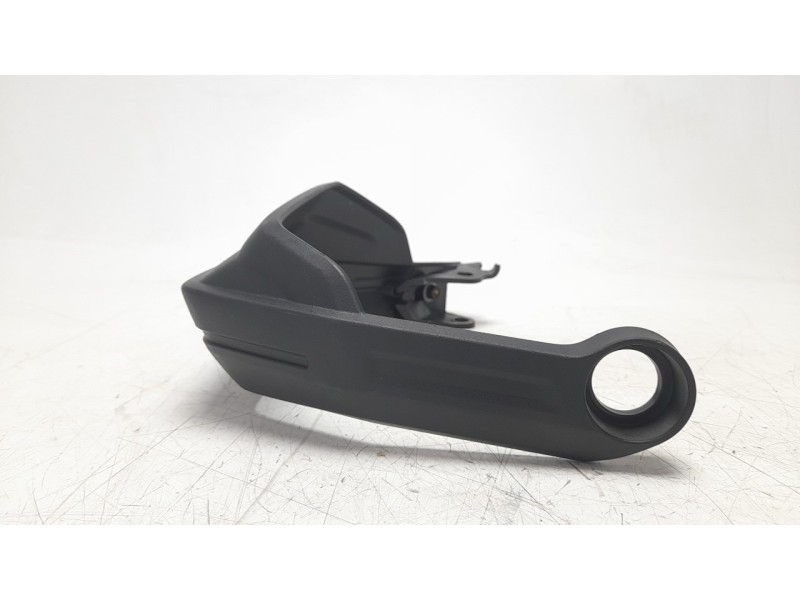 Recambio de moldura para honda adv 350 referencia OEM IAM 53185K2LD00  