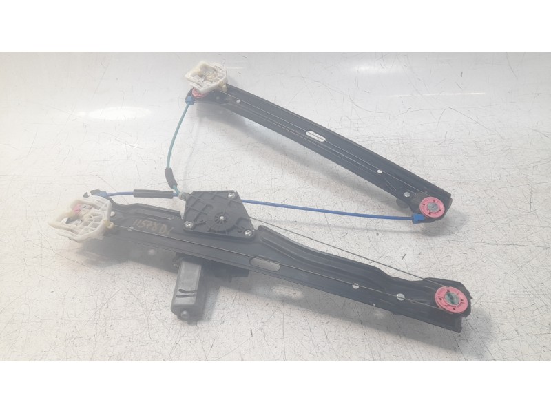 Recambio de elevalunas delantero izquierdo para bmw serie x1 (f48) 2.0 16v referencia OEM IAM 13262410 106063417 