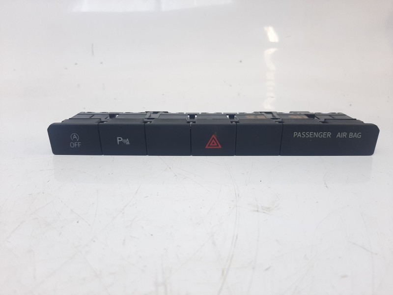 Recambio de warning para volkswagen t-cross 1.0 tsi referencia OEM IAM 2GM927132M 2GM927132MWHS 