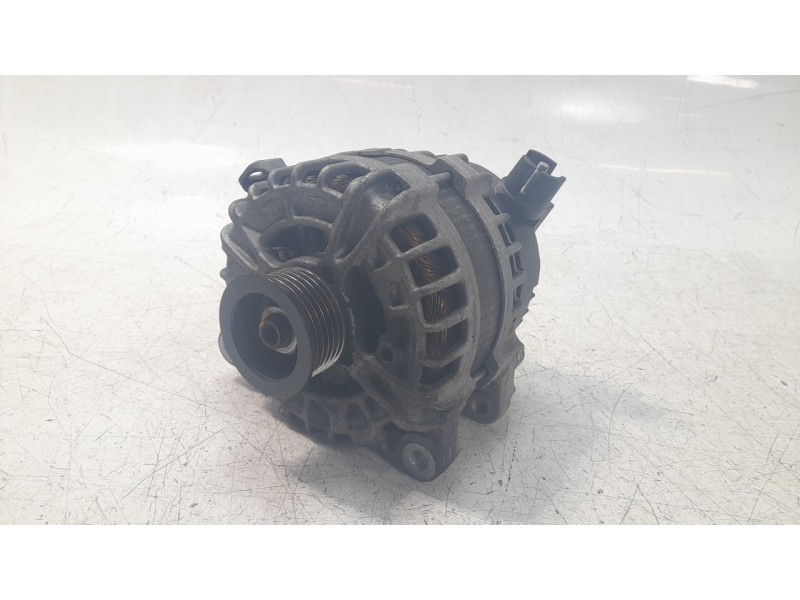 Recambio de alternador para jaguar e-pace first edition referencia OEM IAM GX7310300CE 0125812068 ALF470501