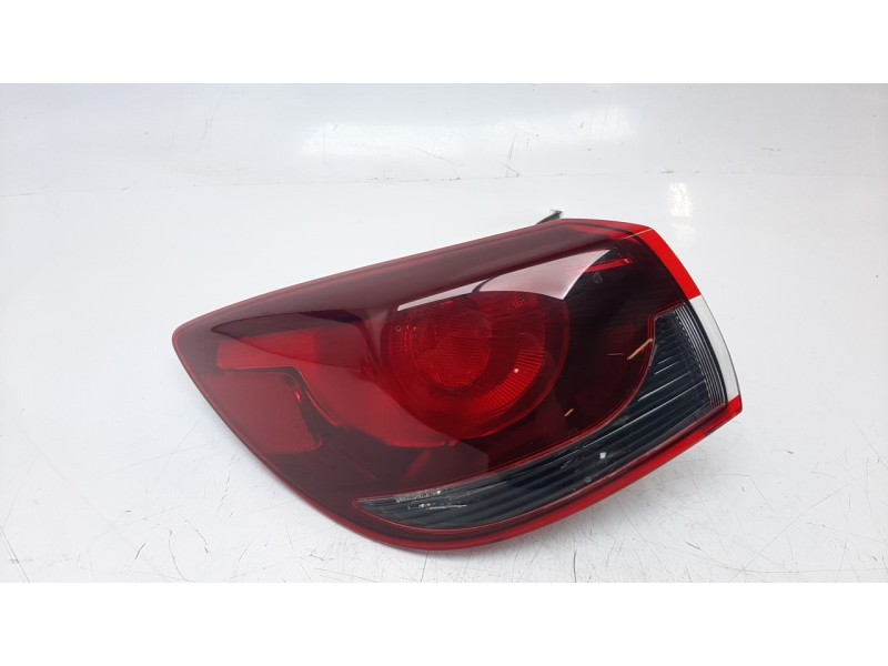 Recambio de piloto trasero izquierdo para mazda 2 lim. () 1.5 16v cat referencia OEM IAM D43N513F0B  