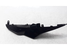 Recambio de moldura para honda cbr 650r referencia OEM IAM 77231MKYD500   2