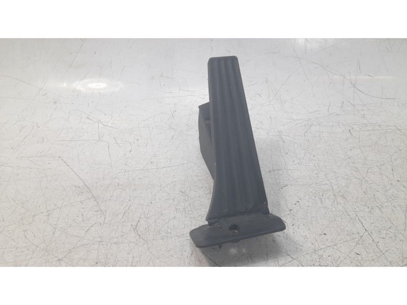 Recambio de potenciometro pedal para bmw serie x1 (f48) 2.0 16v referencia OEM IAM 3542685999907  