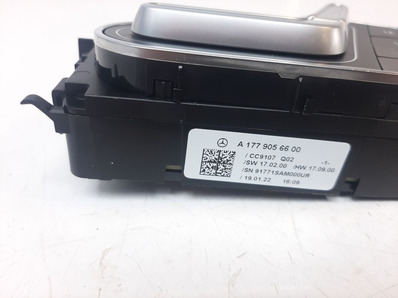 Recambio de mando asiento delantero derecho para mercedes-benz b-klasse (bm 247) (2.2019) b 180 (247.084) referencia OEM IAM A17