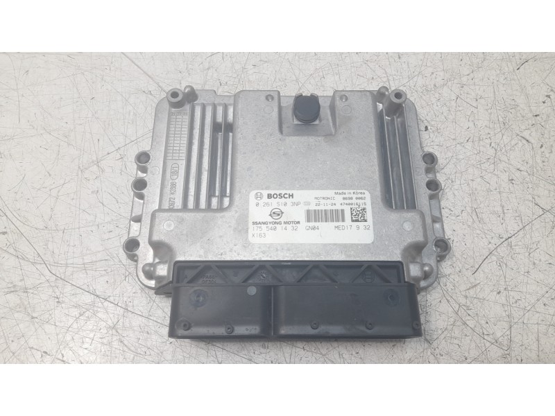 Recambio de centralita motor uce para ssangyong tivoli urban 4x2 referencia OEM IAM 1755401432 0261S103NP 