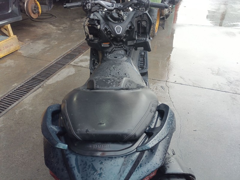 yamaha tmax del año 2022