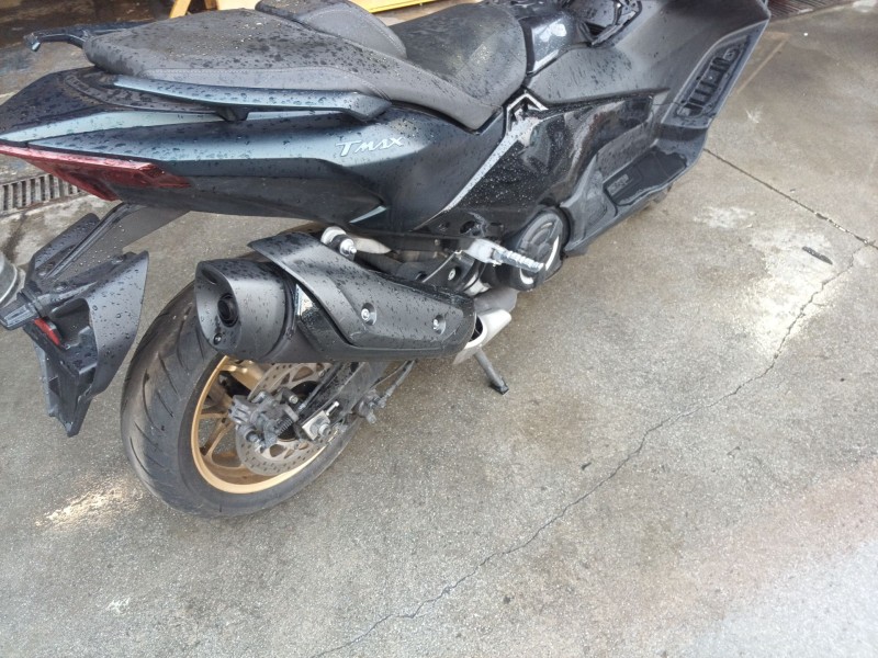 Recambio de radiador agua para yamaha tmax tmax referencia OEM IAM   