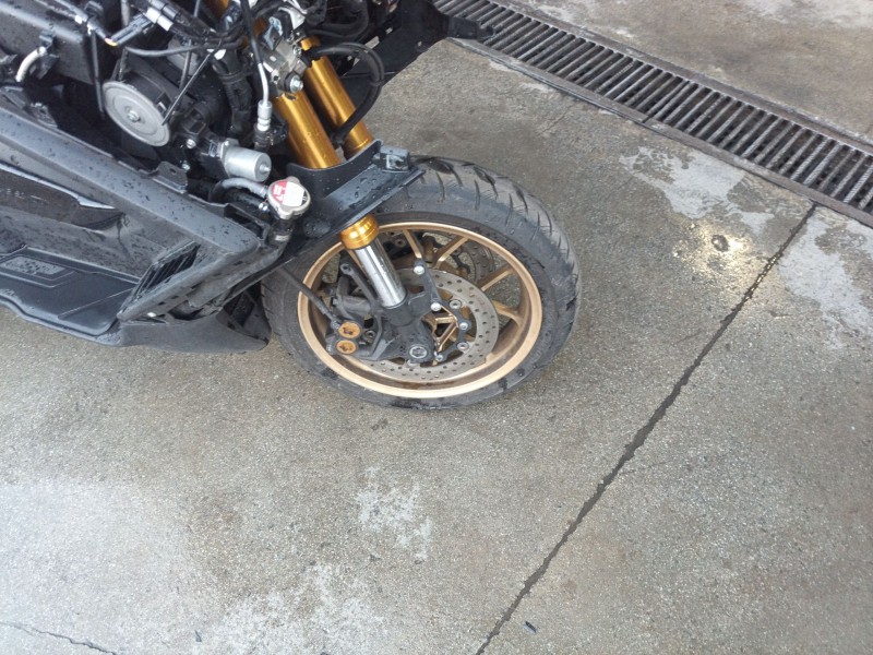 Recambio de disco freno delantero para yamaha tmax tmax referencia OEM IAM   