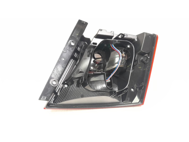 Recambio de piloto trasero izquierdo para skoda fabia referencia OEM IAM 6V6945711 103F19750771 