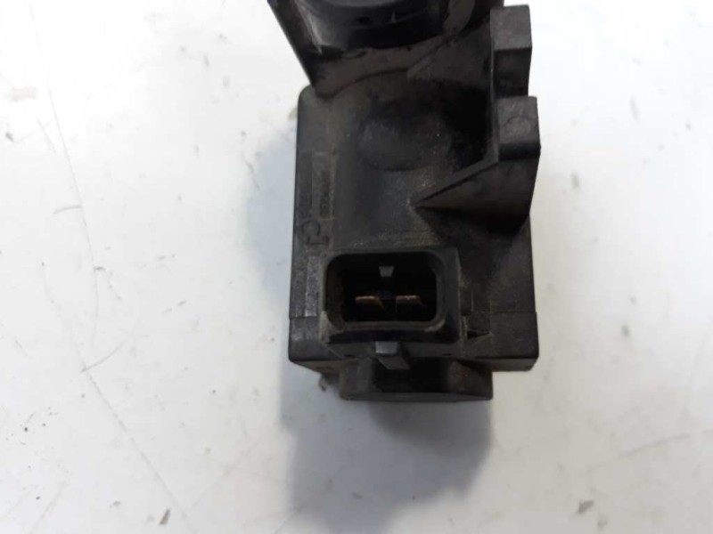 Recambio de valvula aire adicional para kia carens 2.0 crdi referencia OEM IAM 72190316  