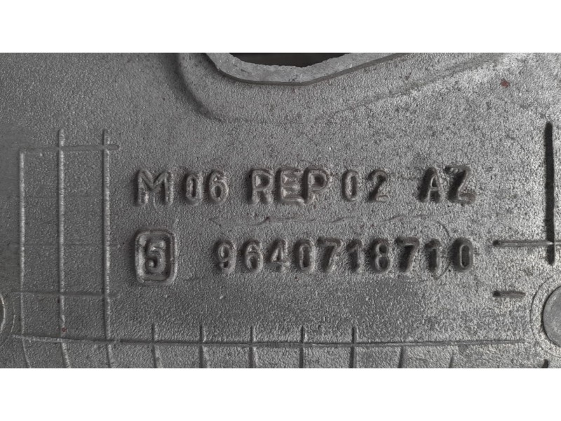 Recambio de puente trasero para peugeot 508 sw gt line referencia OEM IAM 5148Y6  