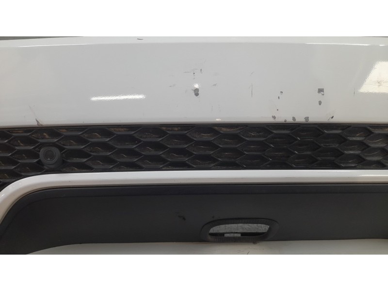 Recambio de paragolpes trasero para jaguar e-pace 2.0 diesel cat referencia OEM IAM J9C14110LML  