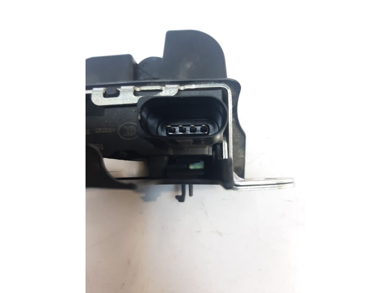 Recambio de cerradura maletero / porton para volkswagen t-cross 1.0 tsi referencia OEM IAM 2G6827505B 2G6827505B 