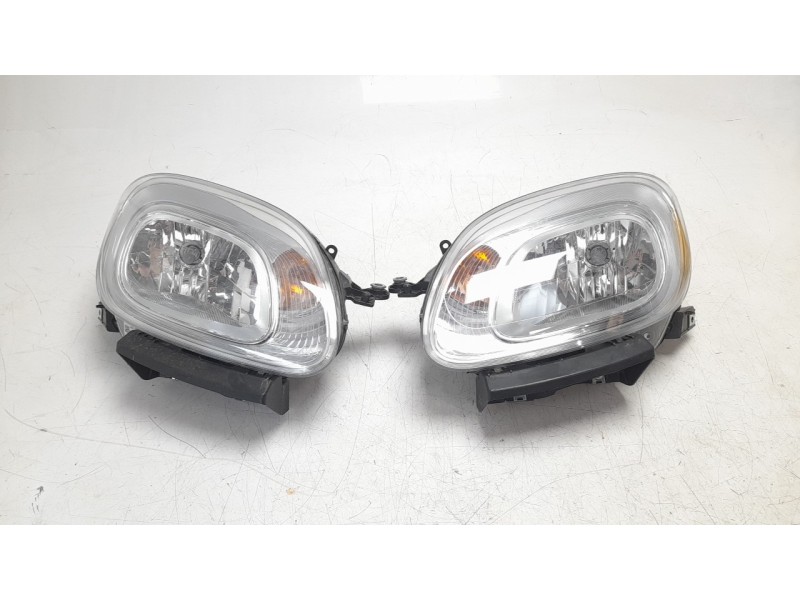 Recambio de morro completo para fiat panda (319) base (2020) referencia OEM IAM 96525563  