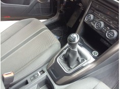 Recambio de palanca cambio para volkswagen t-roc advance style referencia OEM IAM 5Q0711049BP   2