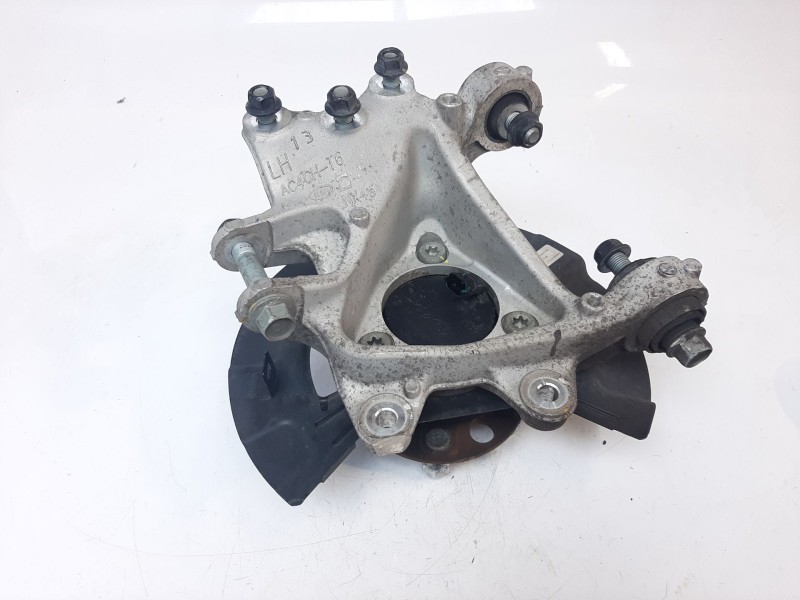 Recambio de mangueta trasera izquierda para hyundai tucson (nx) maxx 2wd referencia OEM IAM 52715N7100 52715N7100 