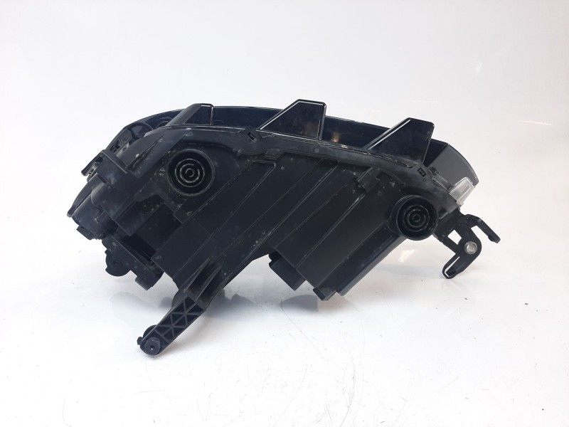 Recambio de faro derecho para volkswagen t-roc advance style referencia OEM IAM 2GA941006B 2GA941006B 