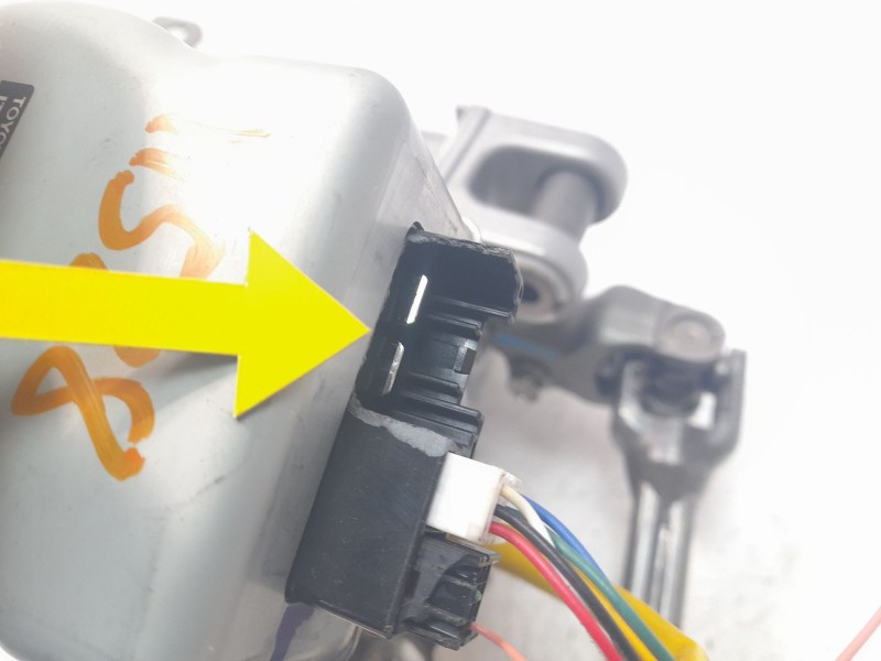 Recambio de columna direccion para toyota corolla (e21) referencia OEM IAM 4525002P90 4525002N00 