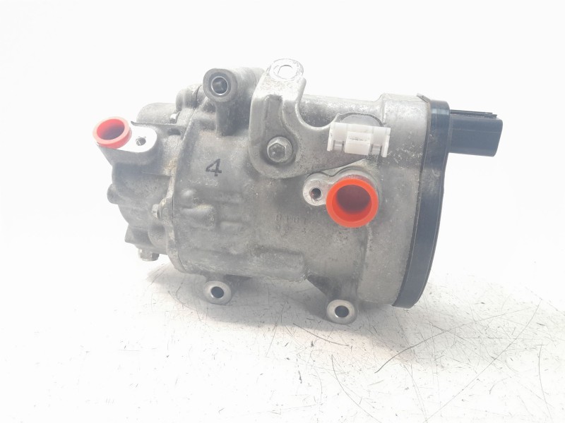 Recambio de compresor aire acondicionado para toyota corolla (e21) referencia OEM IAM 0424001202  