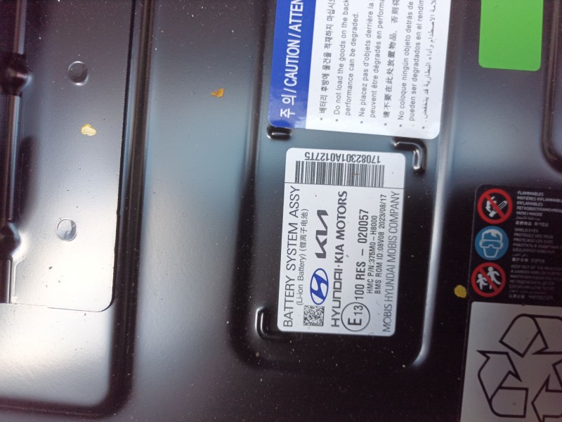 Recambio de bateria para kia stonic (ybcuv) drive referencia OEM IAM   