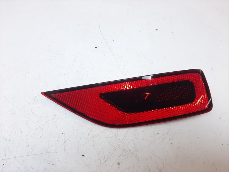 Recambio de piloto trasero derecho paragolpes para volkswagen t-cross 1.0 tsi referencia OEM IAM 2GM945702 2GM945702 