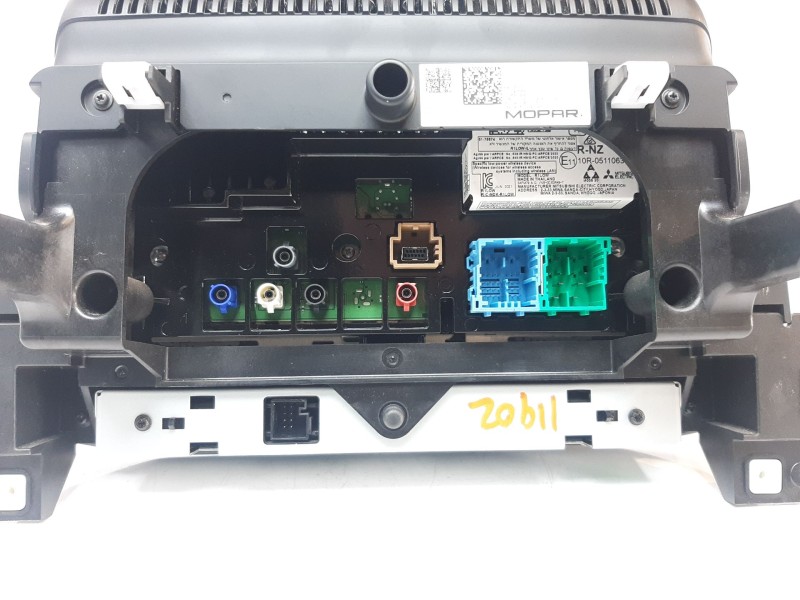 Recambio de sistema navegacion gps para jeep compass (m7) longitude fwd referencia OEM IAM 50161471  